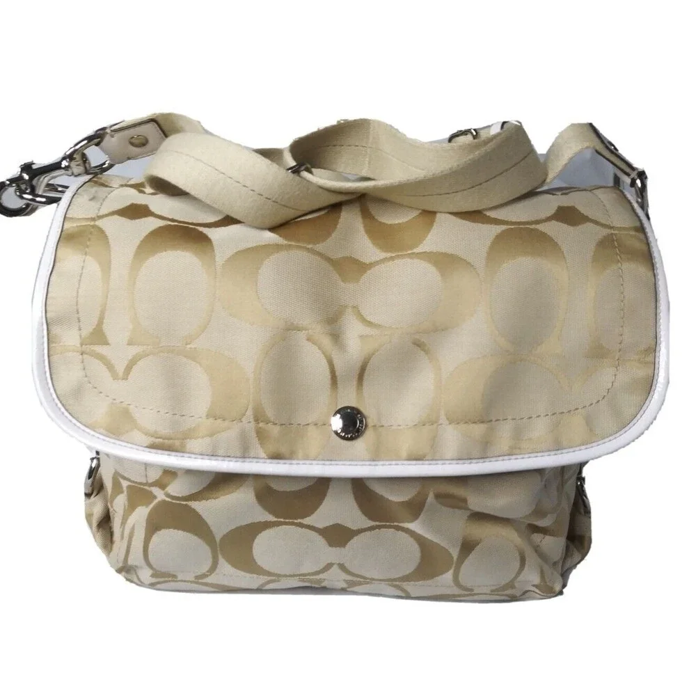 Coach Daisy Signature Messenger Bag F16557 Light Khaki & White